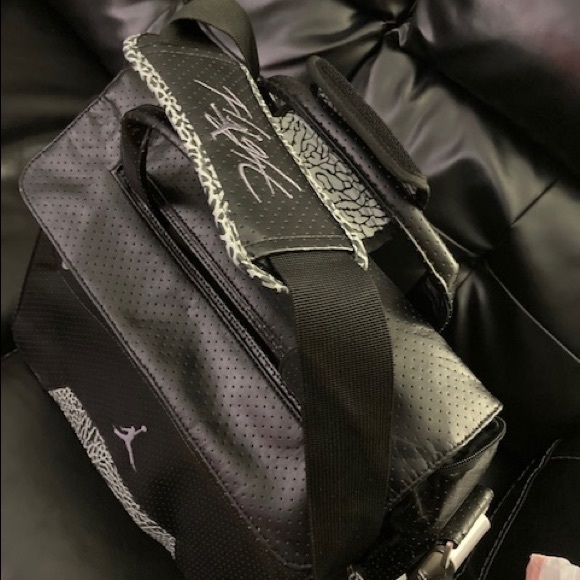 Michael Jordan Messenger Bag - Picture 1 of 5